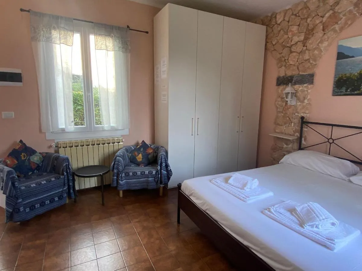 Depandance Apartment Argegno Italy